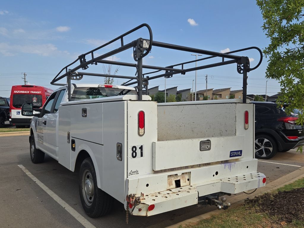 Used 2019 Ford F250 XL RWD image 2