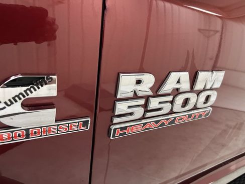 Used 2018 RAM 5500 SLT w/ Quick Order Package 2EG SLT AWD/4WD image 24