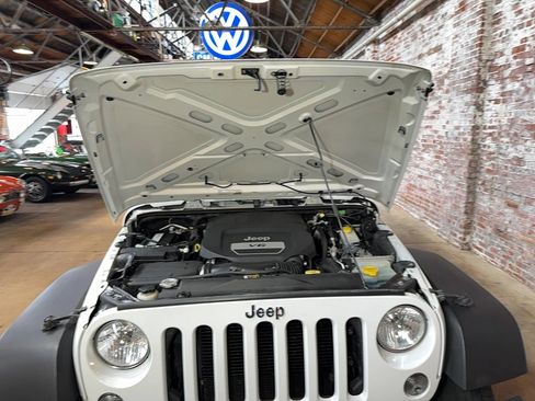 Used 2017 Jeep Wrangler Unlimited Sport w/ Quick Order Package 24S image 93