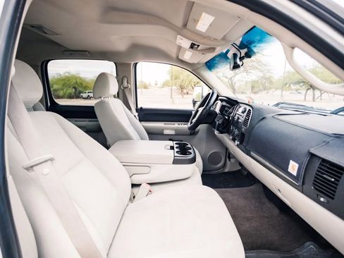 Used 2008 Chevrolet Silverado 3500 LT image 24