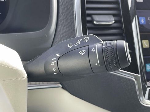 Used 2023 Volvo XC90 T8 Plus w/ Protection Package image 14