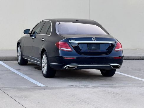 Used 2017 Mercedes-Benz E 300 image 5