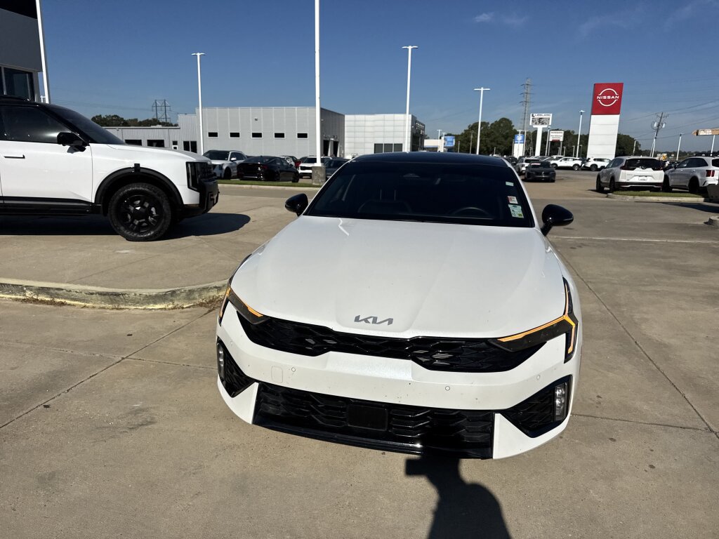 Certified 2025 Kia K5 GT-Line w/ GT-Line Premium Package FWD image 4