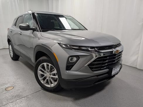 New 2026 Chevrolet TrailBlazer LS w/ LS Convenience Package AWD/4WD image 2