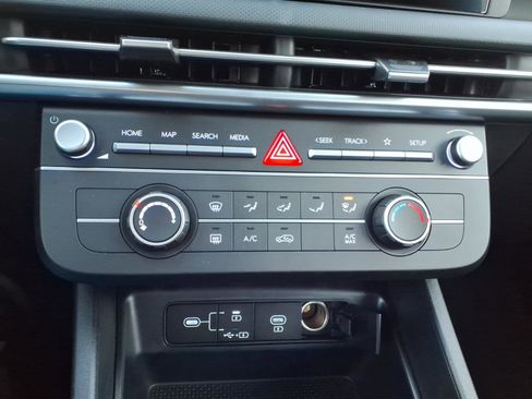 New 2026 Hyundai Tucson SE image 12