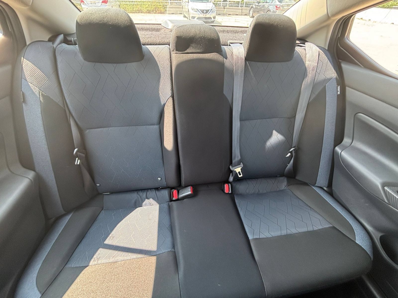 Used 2025 Nissan Versa SV FWD image 35