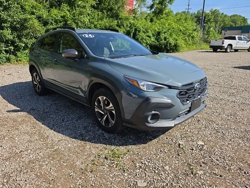 Used 2024 Subaru Crosstrek 2.0i Premium AWD/4WD image 3
