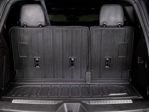 Used 2022 GMC Yukon AT4 w/ Max Trailering Package image 40