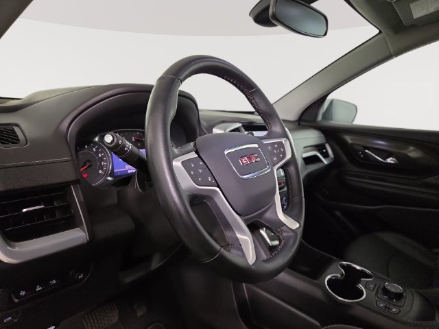 Used 2023 GMC Terrain SLT w/ Tech Package AWD/4WD image 14