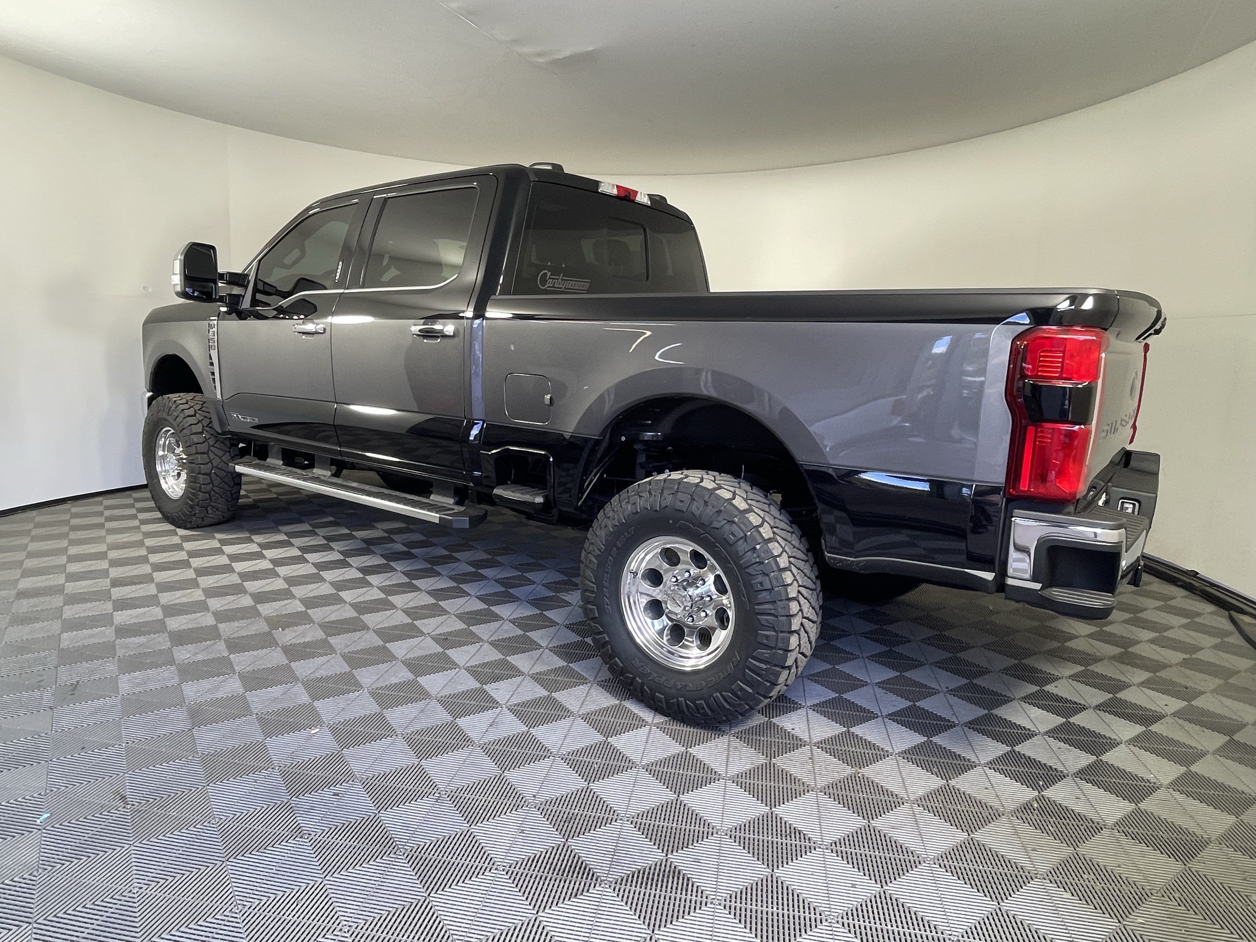 New 2026 Ford F350 Lariat w/ Lariat Premium Package AWD/4WD image 3