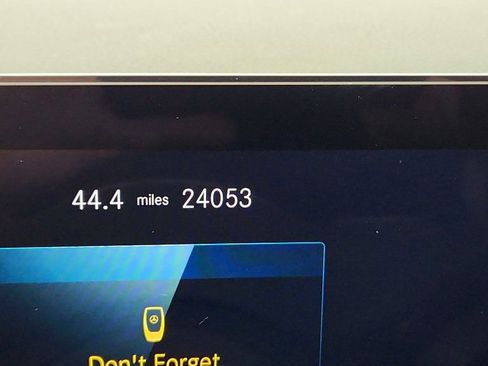 Used 2023 Mercedes-Benz EQB 250+ image 14