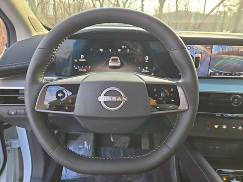 Certified 2025 Nissan Murano SL image 18