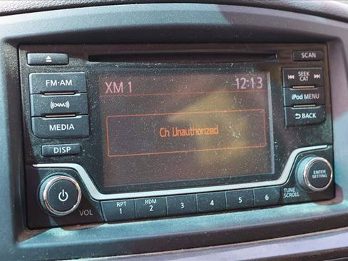 Used 2016 Nissan Quest SV FWD image 14