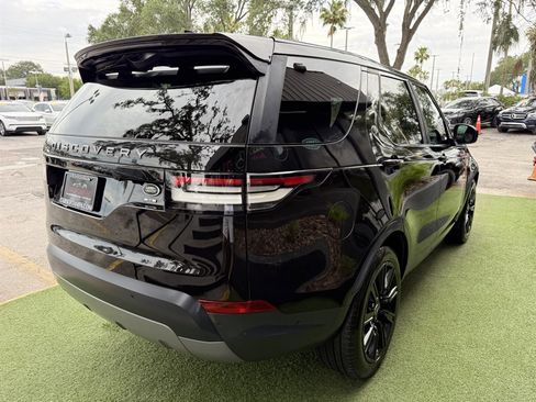 Used 2019 Land Rover Discovery SE AWD/4WD image 6