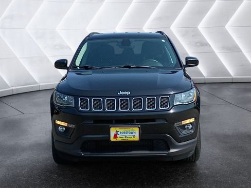 Used 2020 Jeep Compass Latitude AWD/4WD image 9