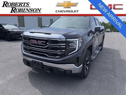 Used 2025 GMC Sierra 1500 SLT w/ SLT Premium Package