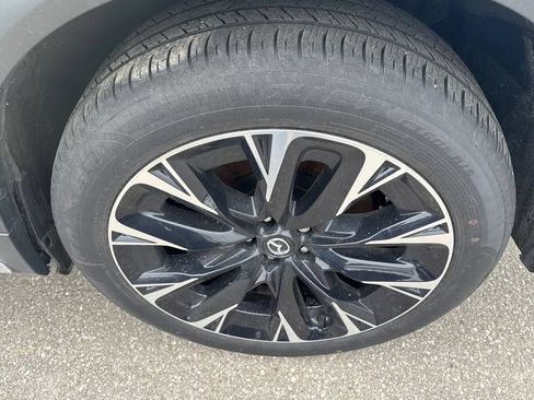Certified 2025 MAZDA CX-90 Plug-In Hybrid w/ Premium Plus AWD/4WD image 9