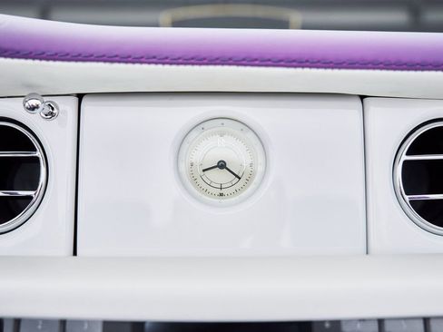 Used 2008 Rolls-Royce Phantom Drophead Coupe image 98