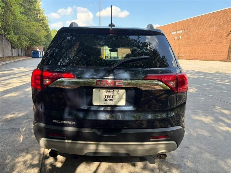 Used 2017 GMC Acadia SLT FWD image 5