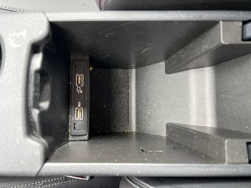Used 2019 Mercedes-Benz CLA 250 4MATIC image 24