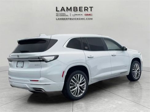 New 2026 Buick Enclave Avenir w/ Super Cruise Package image 5