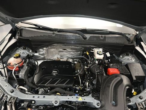 Used 2023 Chevrolet TrailBlazer LT FWD image 16