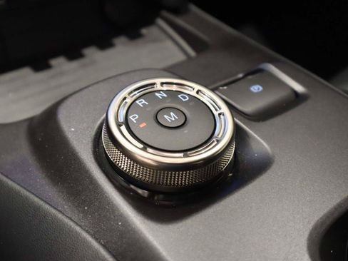 Used 2020 Ford Mustang Shelby GT500 w/ Technology Package RWD image 35