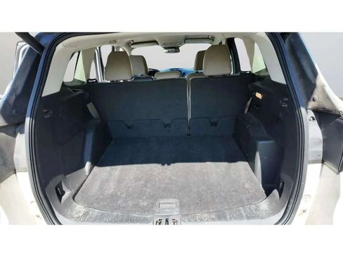 Used 2017 Ford Escape Titanium image 11