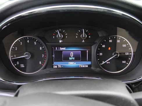 Used 2022 Buick Encore Preferred image 18