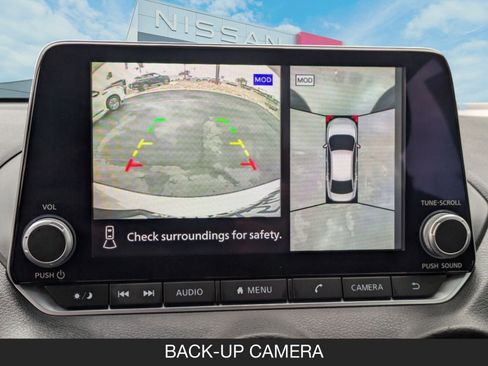 Used 2023 Nissan Sentra SR w/ SR Premium Package image 18