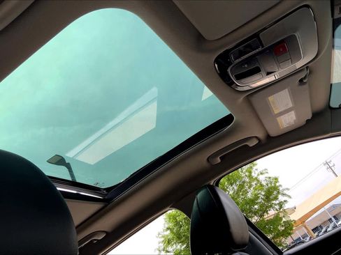 Certified 2023 Hyundai Tucson Limited image 13