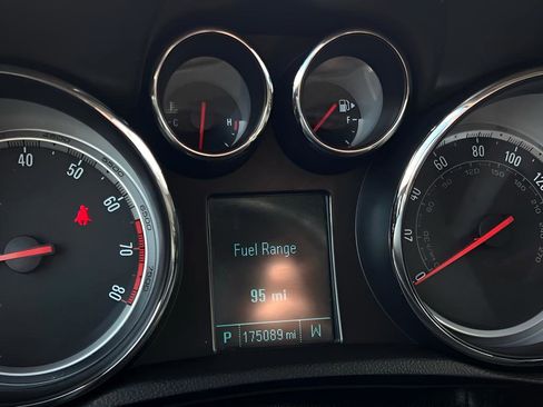 Used 2014 Buick Encore Convenience image 31