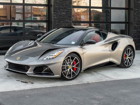 Used 2024 Lotus Emira First Edition image 3