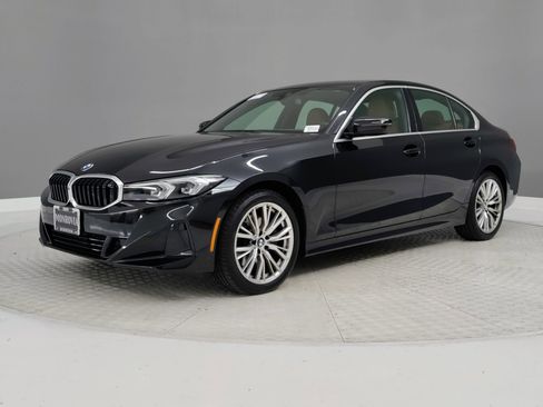 Used 2024 BMW 330i Sedan w/ Convenience Package image 33