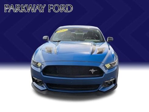 Used 2017 Ford Mustang GT Premium image 2