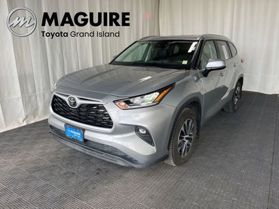 Used 2024 Toyota Highlander XLE