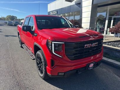 New 2026 GMC Sierra 1500 Elevation w/ Elevation Premium Package
