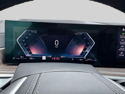 Certified 2023 BMW X7 xDrive40i w/ Premium Package image 16