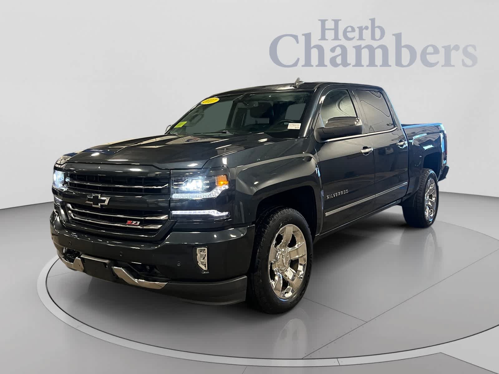 Used 2017 Chevrolet Silverado 1500 LTZ AWD/4WD image 4