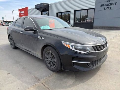 Used 2018 Kia Optima LX image 2