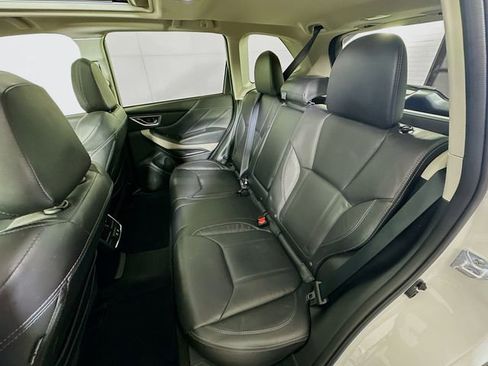 Certified 2024 Subaru Forester Limited image 27
