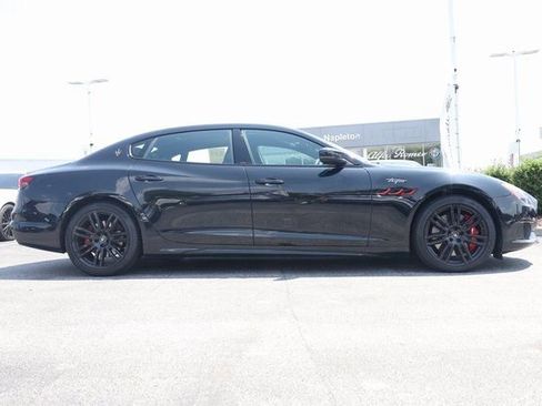 Certified 2022 Maserati Quattroporte Trofeo image 4