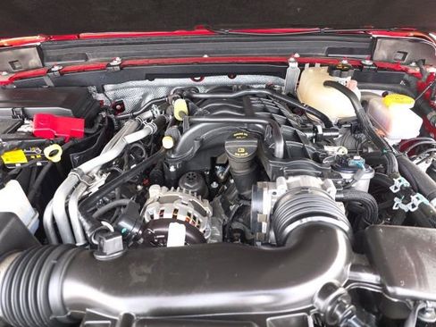 Used 2024 Jeep Wrangler Sport S image 50