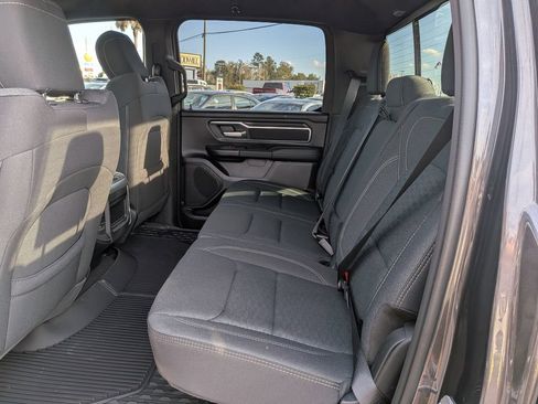 New 2026 RAM 1500 Big Horn AWD/4WD image 17