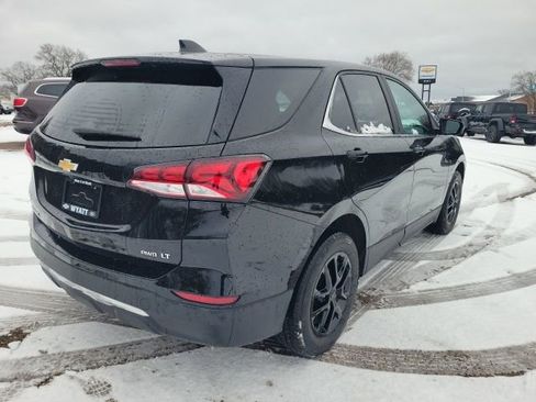 Certified 2023 Chevrolet Equinox LT w/ Driver Convenience Package image 9
