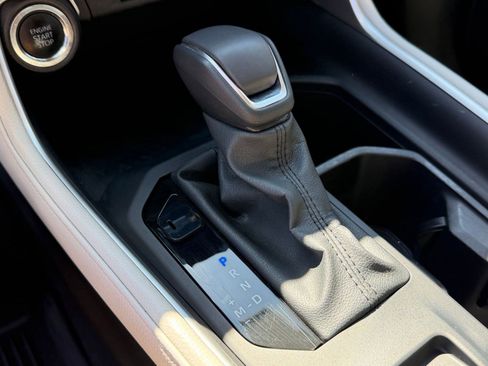 Used 2025 Toyota Grand Highlander AWD image 19