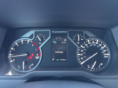 Used 2022 Toyota Tundra SR5 AWD/4WD image 13