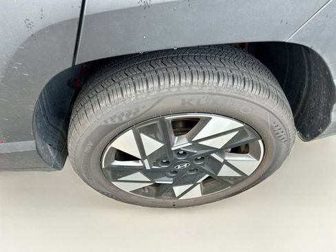 Certified 2025 Hyundai Kona SEL AWD/4WD image 11
