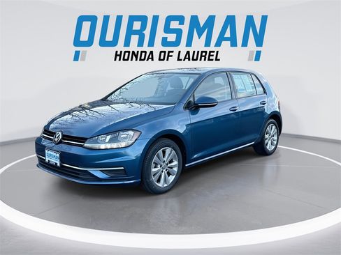Used 2021 Volkswagen Golf 4-Door image 4