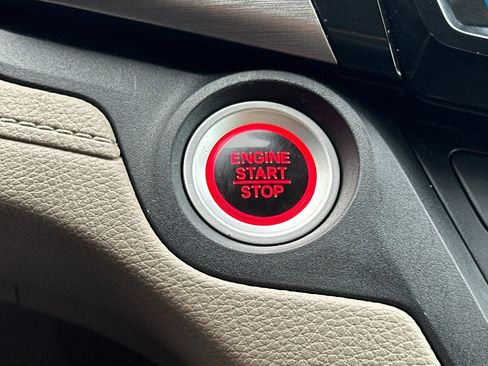 Certified 2018 Honda Odyssey EX-L image 34